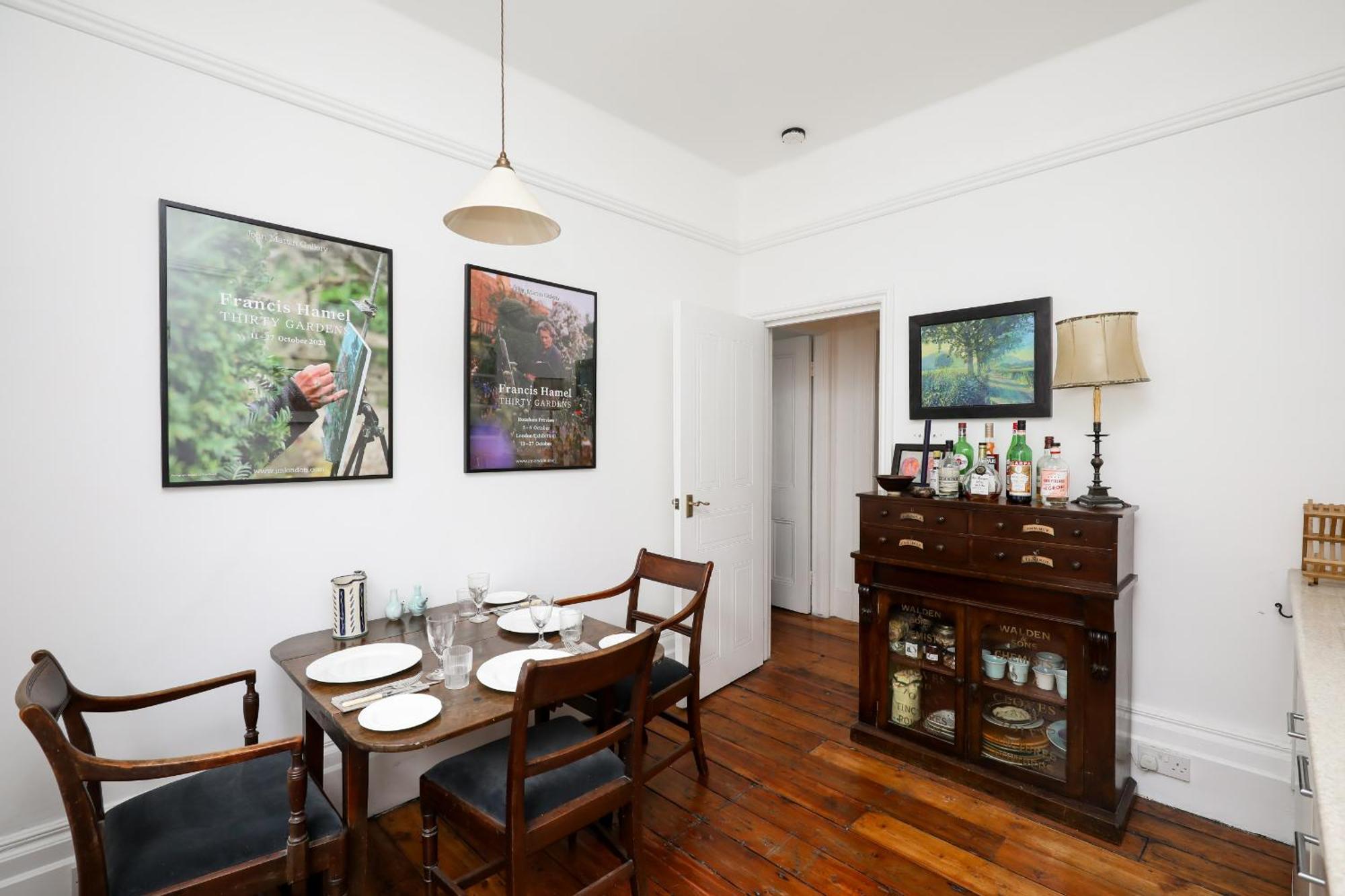 Charming West End In Peaceful Fitzrovia Londres