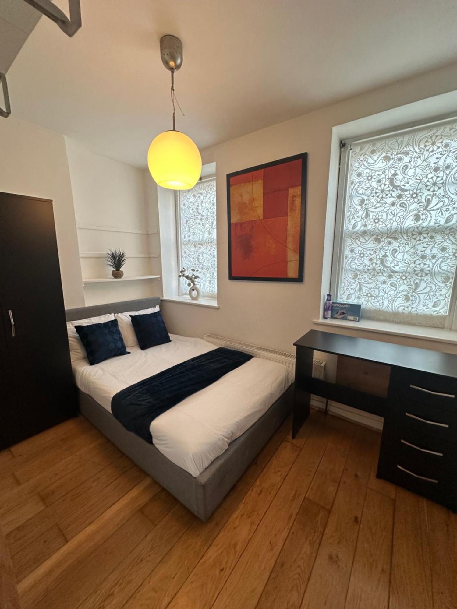 Appartement 2 Bedroom Flat In Kingscross, St Pancras! 6 People Londen