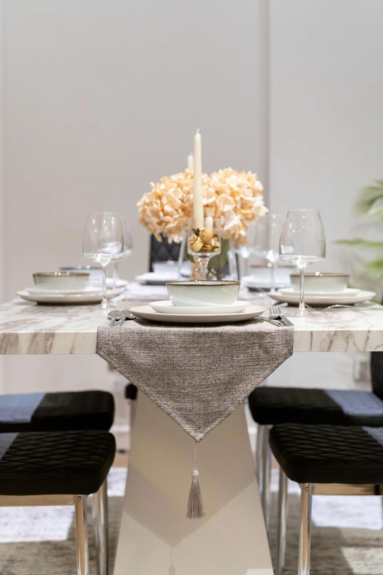 Camden Coach House By Livestay Short Lets & Serviced With Terrace Retreat & Parking * London