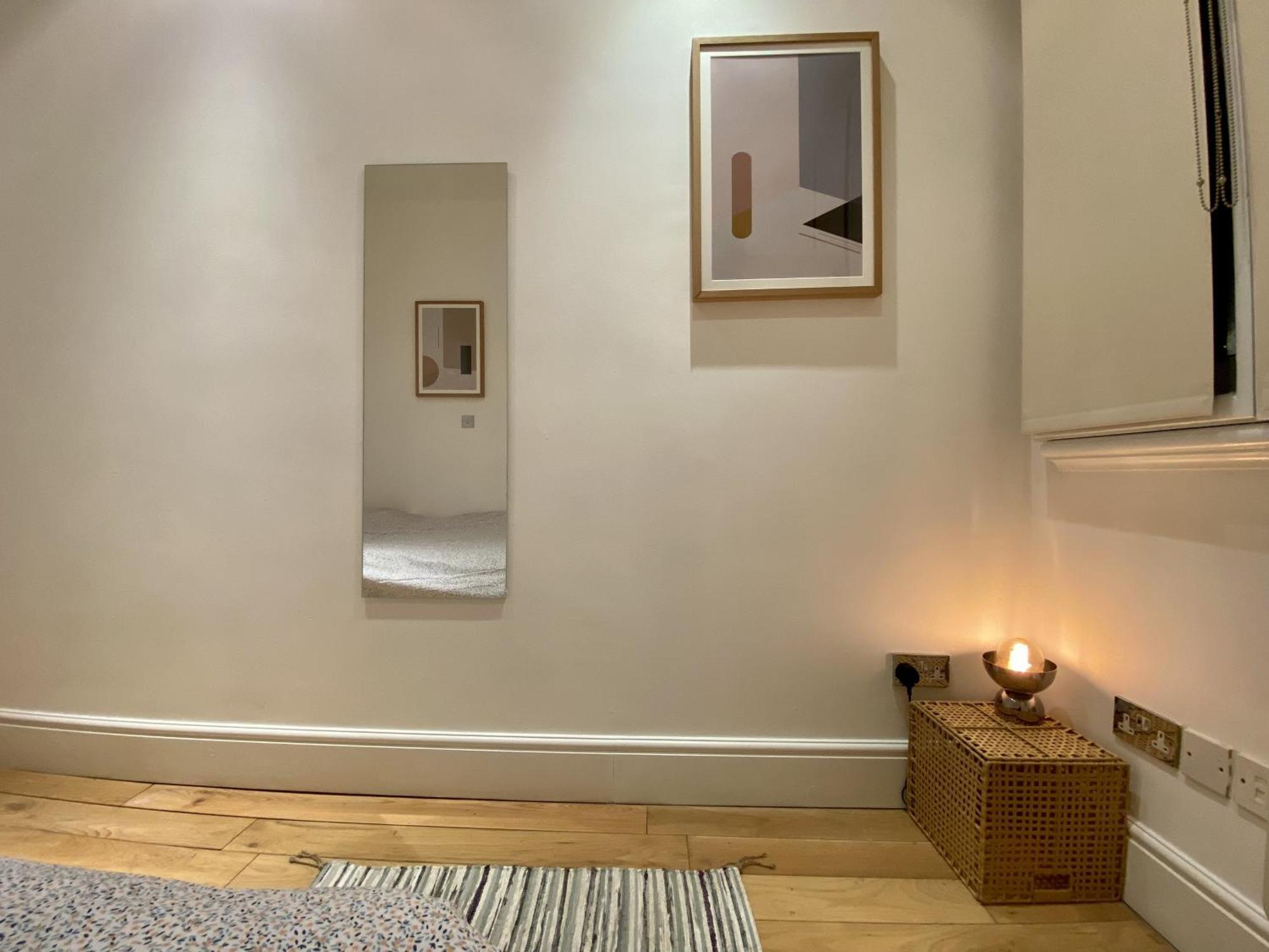 Entire Flat, Central London, Bank Payment To The Host Within 24h From The Reservation Londres