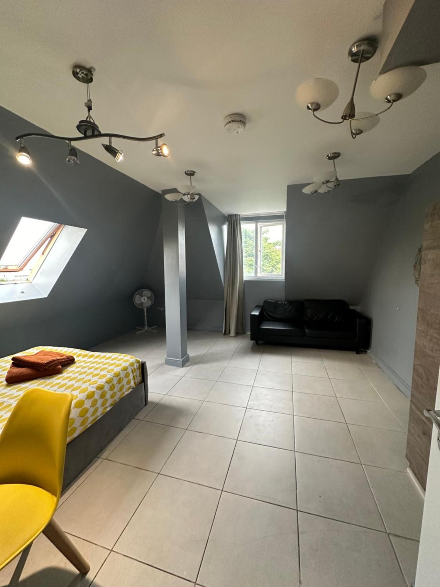 Luxury In Rooftop Penthouse In Central London, Shared Flat Privatunterkunft London