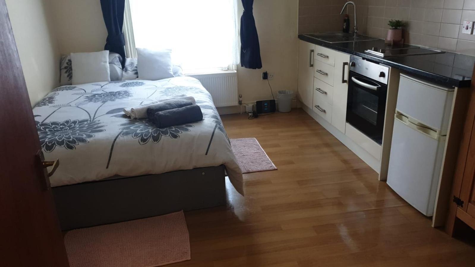 Beautiful Studio Flat Close To Central Appartement