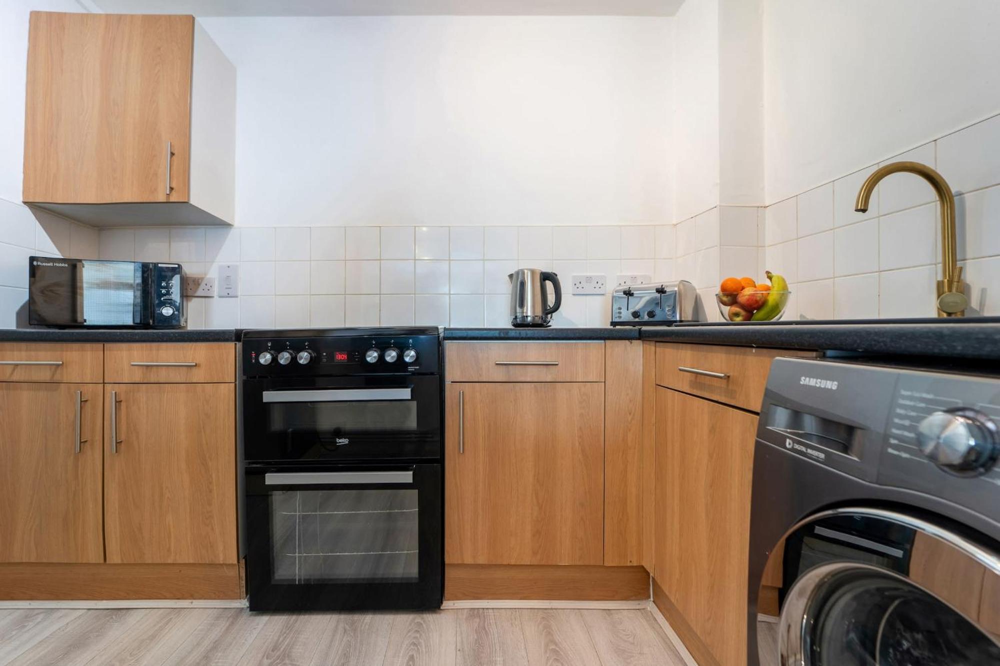 Fitzrovia - 1br With Balcony Near Soho - Cityapartmentstay Londres