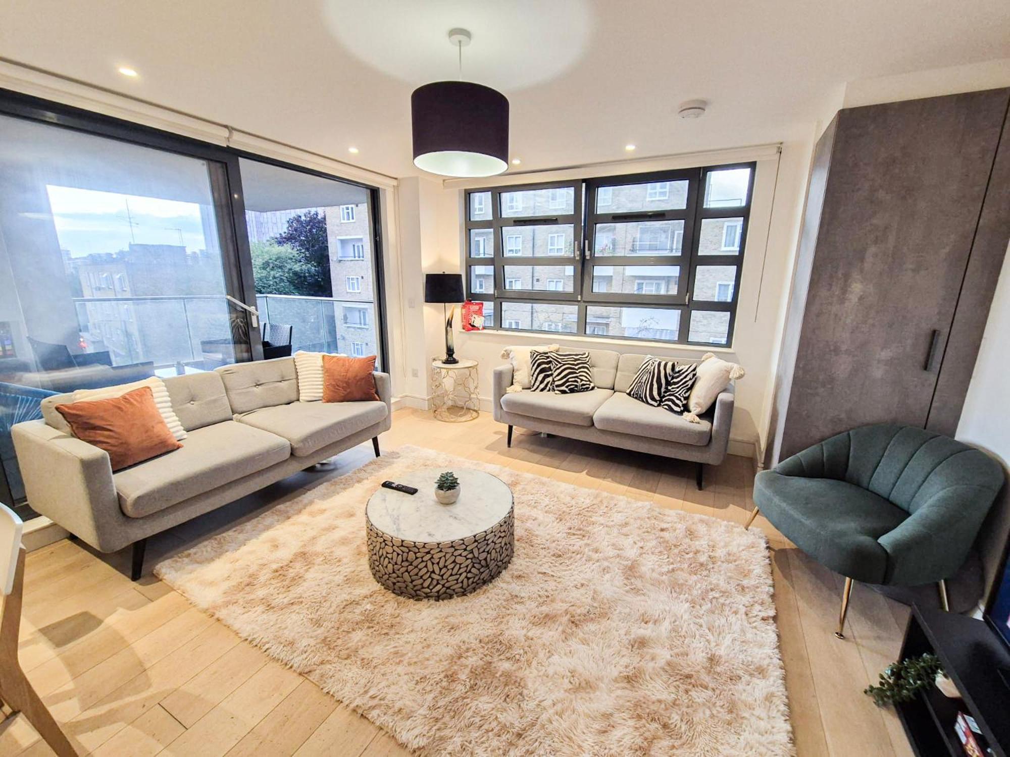 Apartment Modern & 3bedroom Flat With Pvt Balcony Steps From Regent's Park London