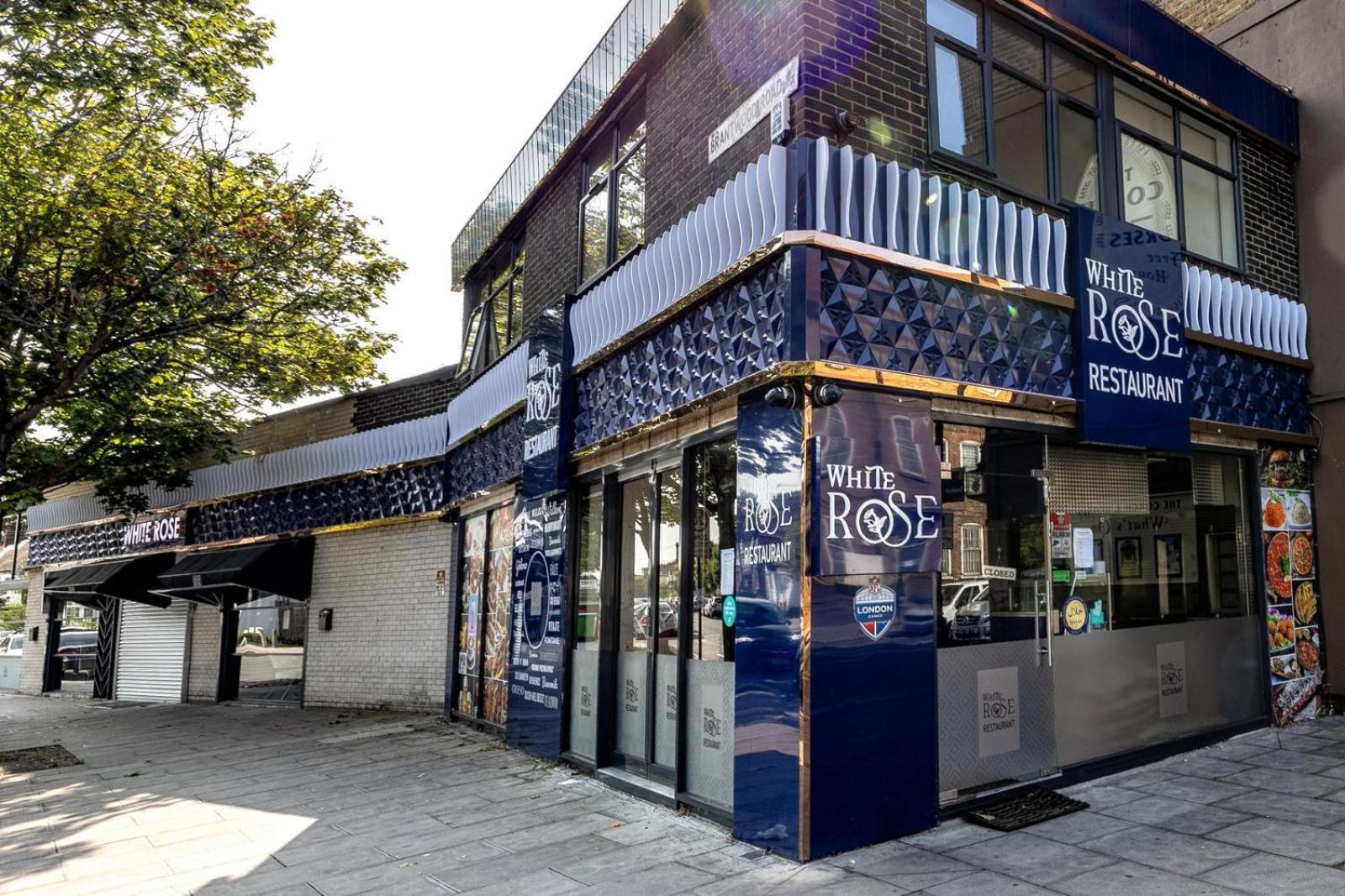 Vakantiehuis Modern With Driveway Parking For 2 Vehicles, Near Tottenham Hotspur Stadium, White Hart Lane Train Station
