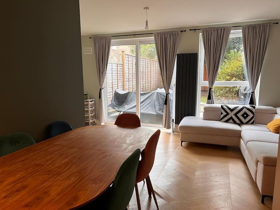 Apartment Unique And Stylish 2-bed Maisonette In Islington *