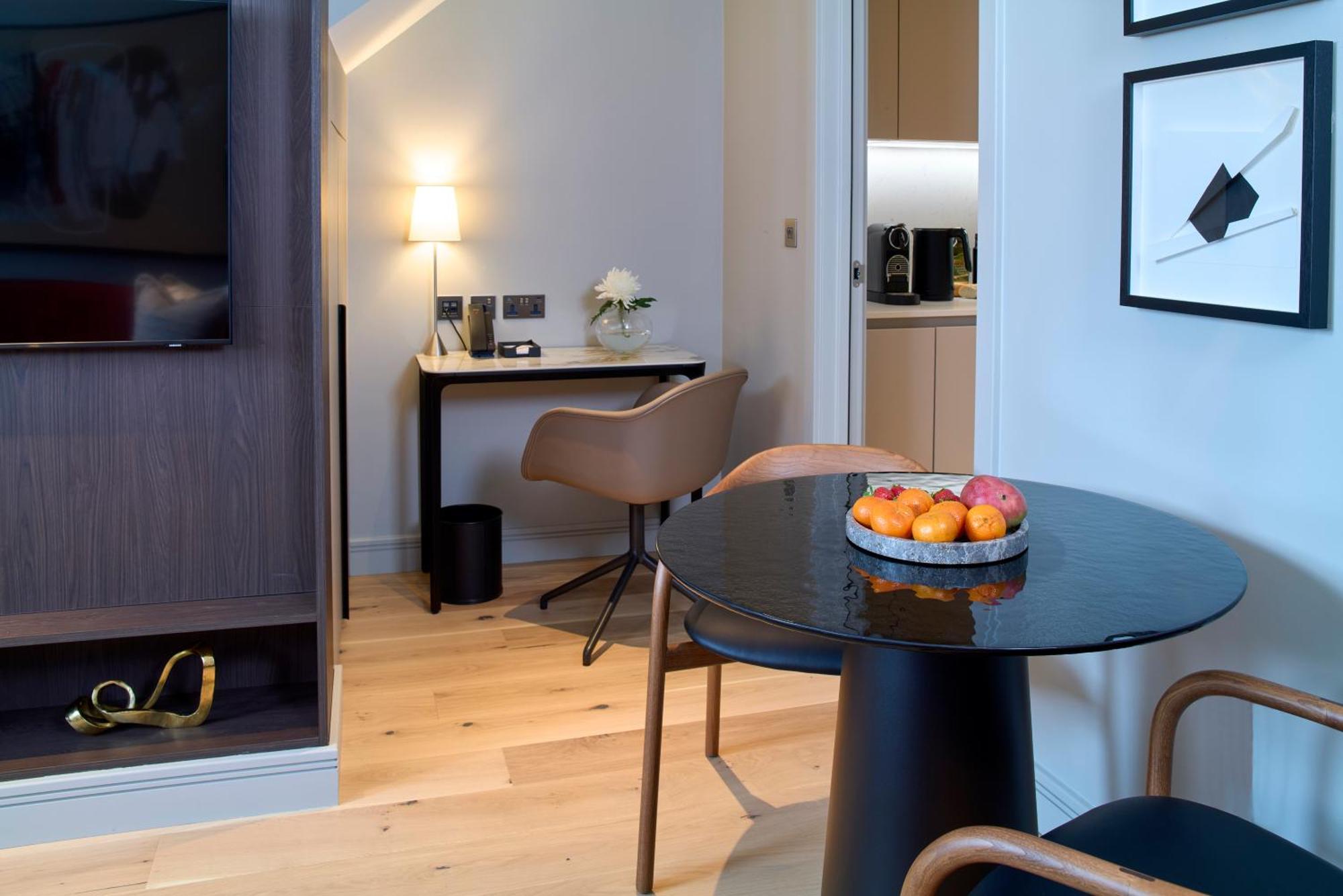 Cheval Phoenix House At Sloane Square Londen