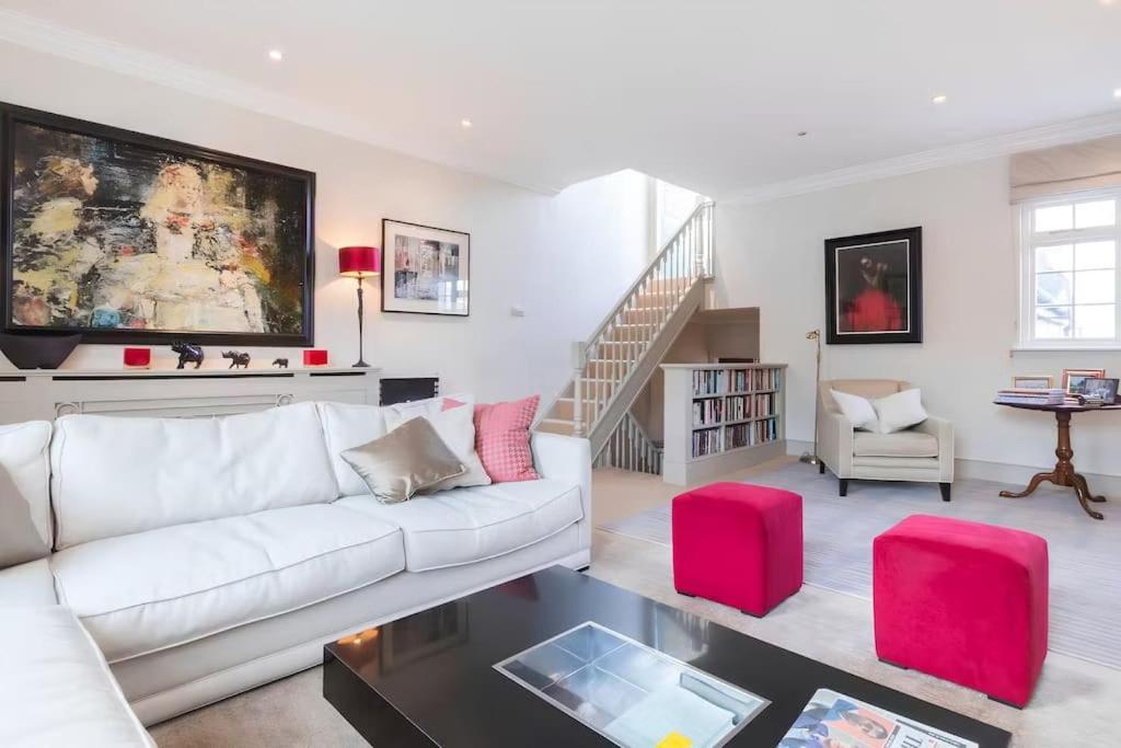 Close To River And Park With Stunning Roof Terrace Hébergement de vacances Londres