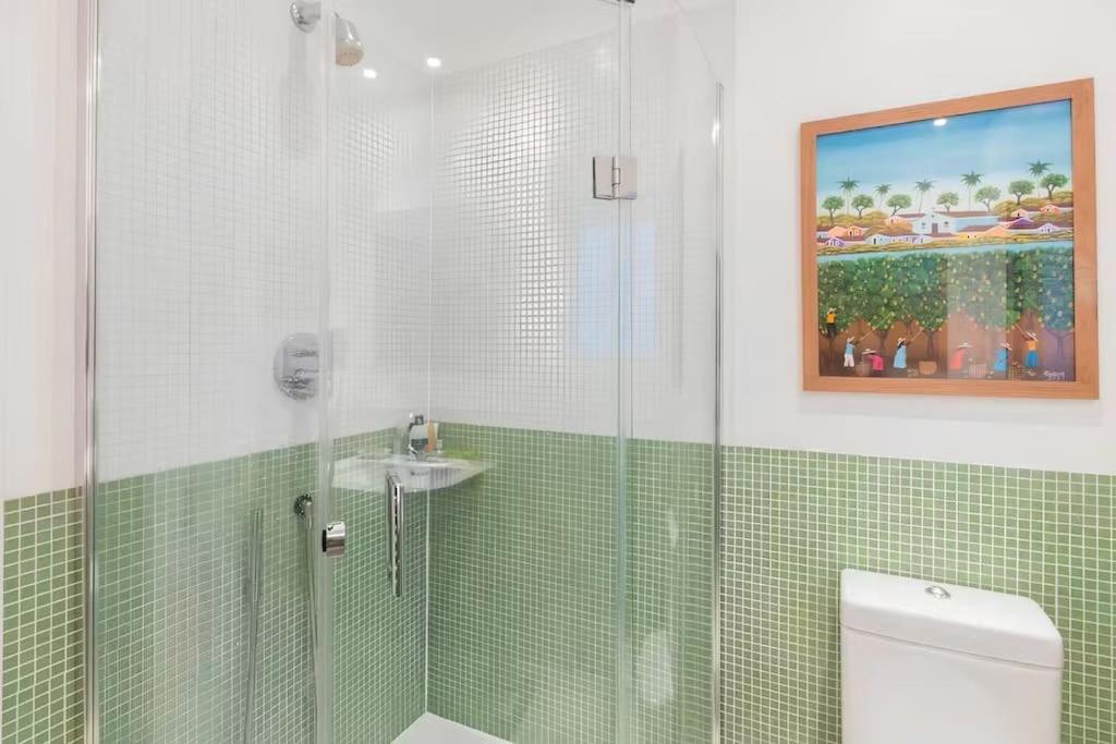 Close To River And Park With Stunning Roof Terrace * Londres