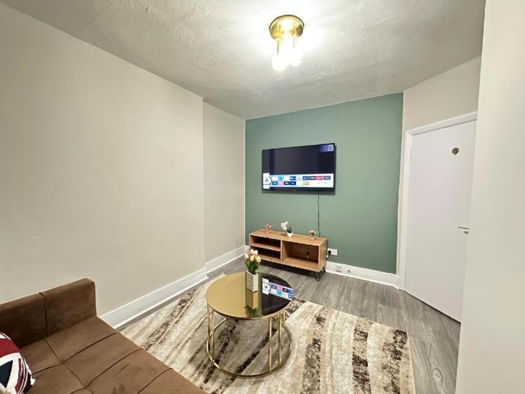 Central One Bedroom London