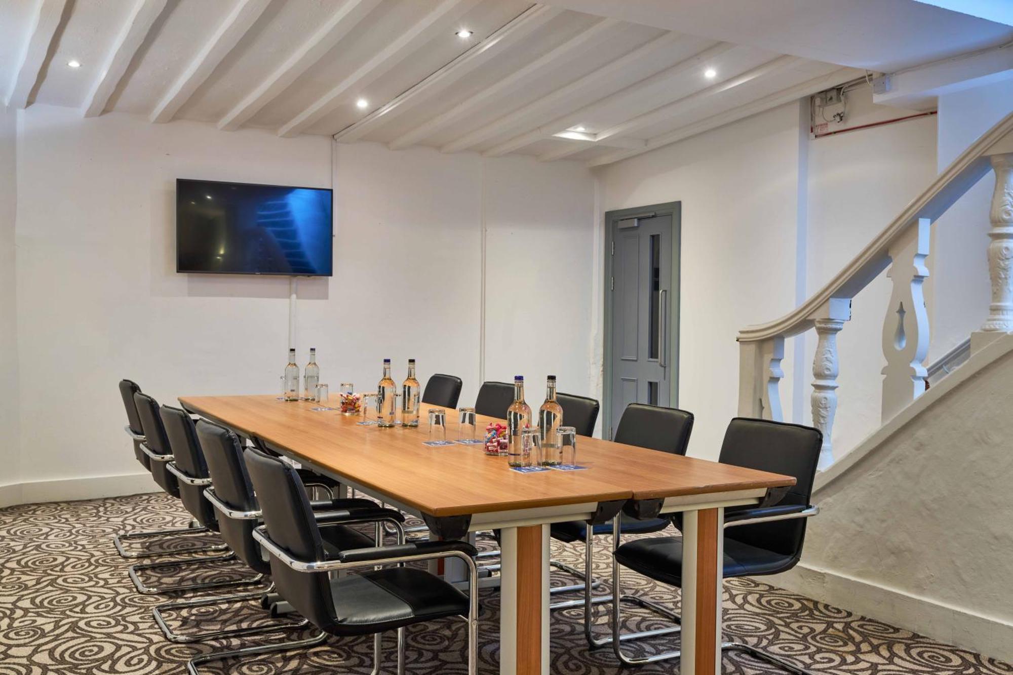 Thistle Bloomsbury Park Hotel 3*