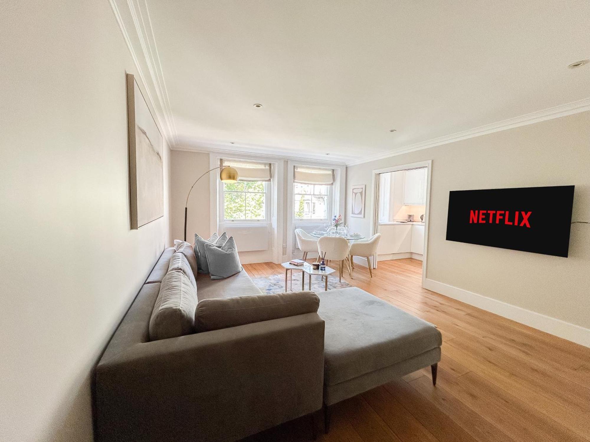 Luxurious In A Prestigious Location Appartement