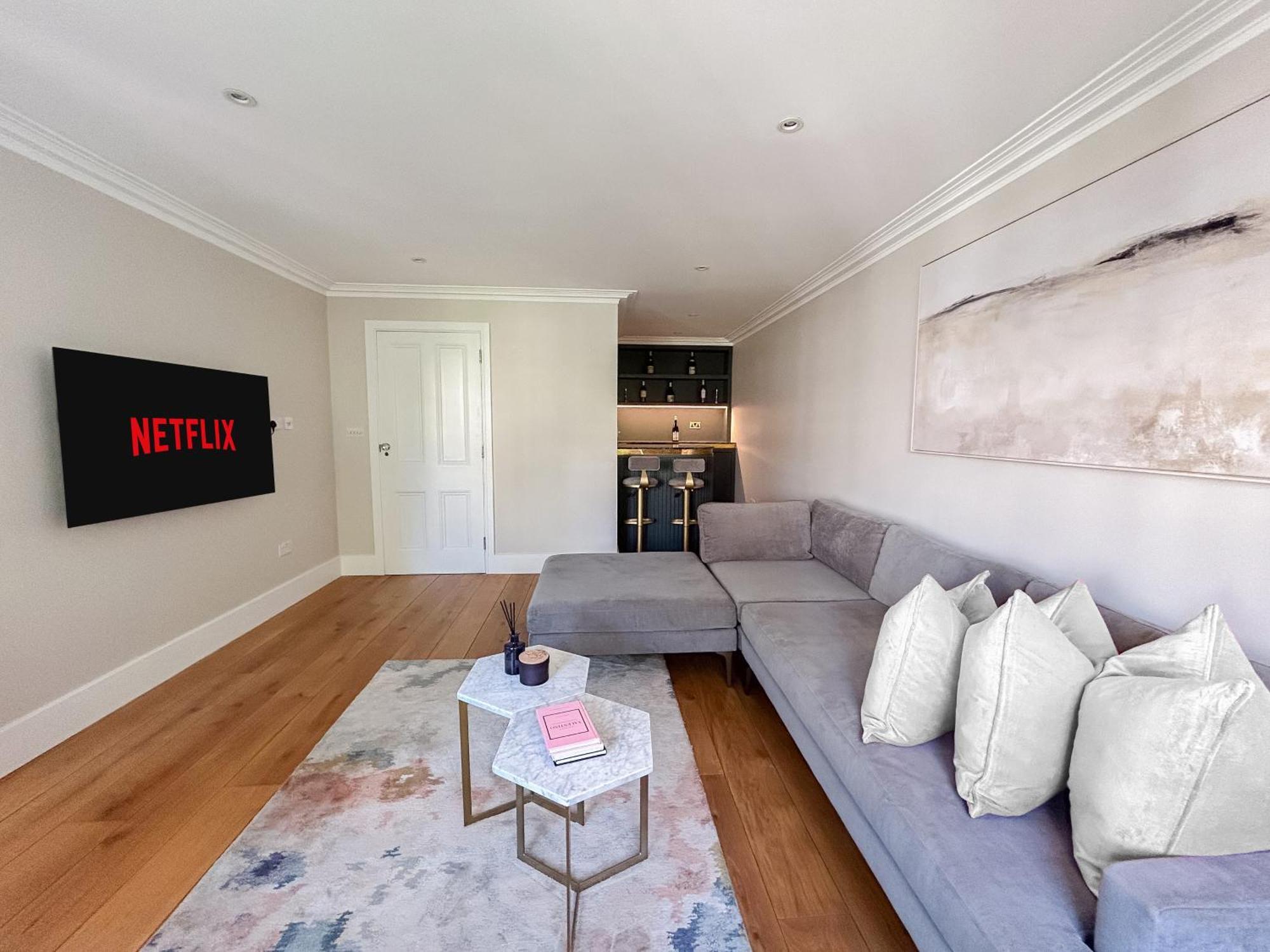 Appartement Luxurious In A Prestigious Location *