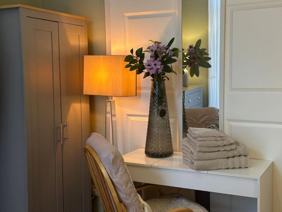 My Sky - Serviced House Well Situated * Londres