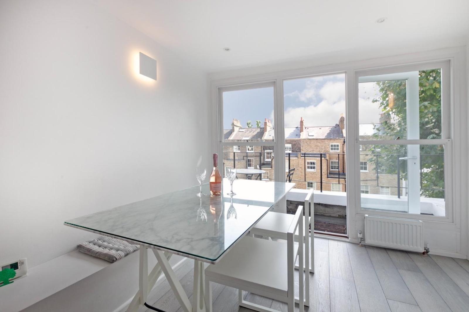 Luxury Newly Refurbished One-bedroom Flat In Notting Hill Apartment London