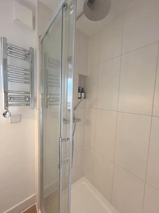 Business Near Canary Wharf * Londres