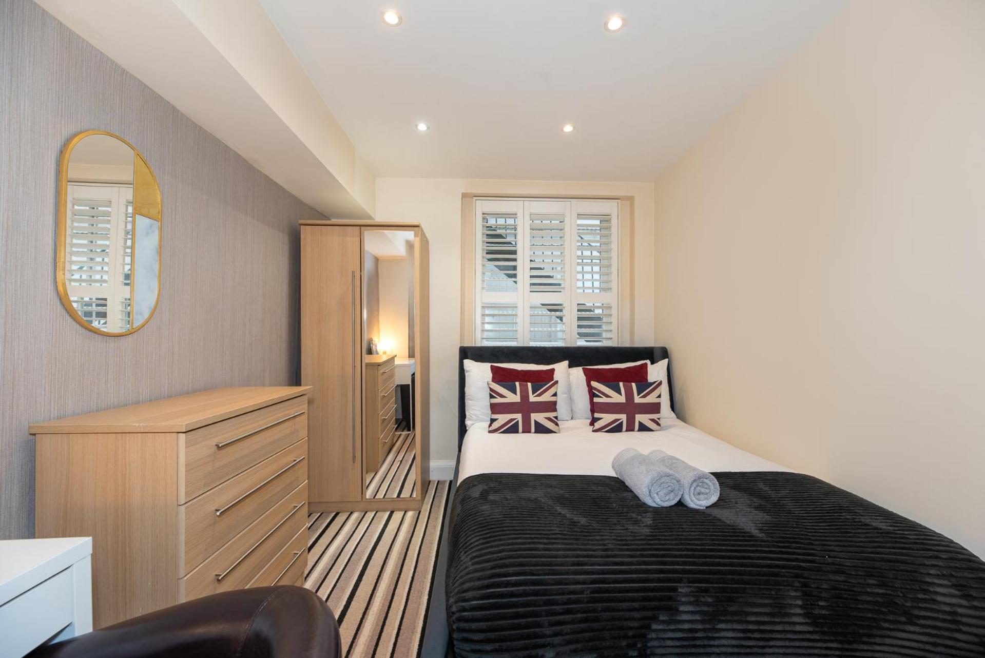 3 Bedroom With Private Terrace In Pimlico, Westminster, Victoria Apartamento Londres