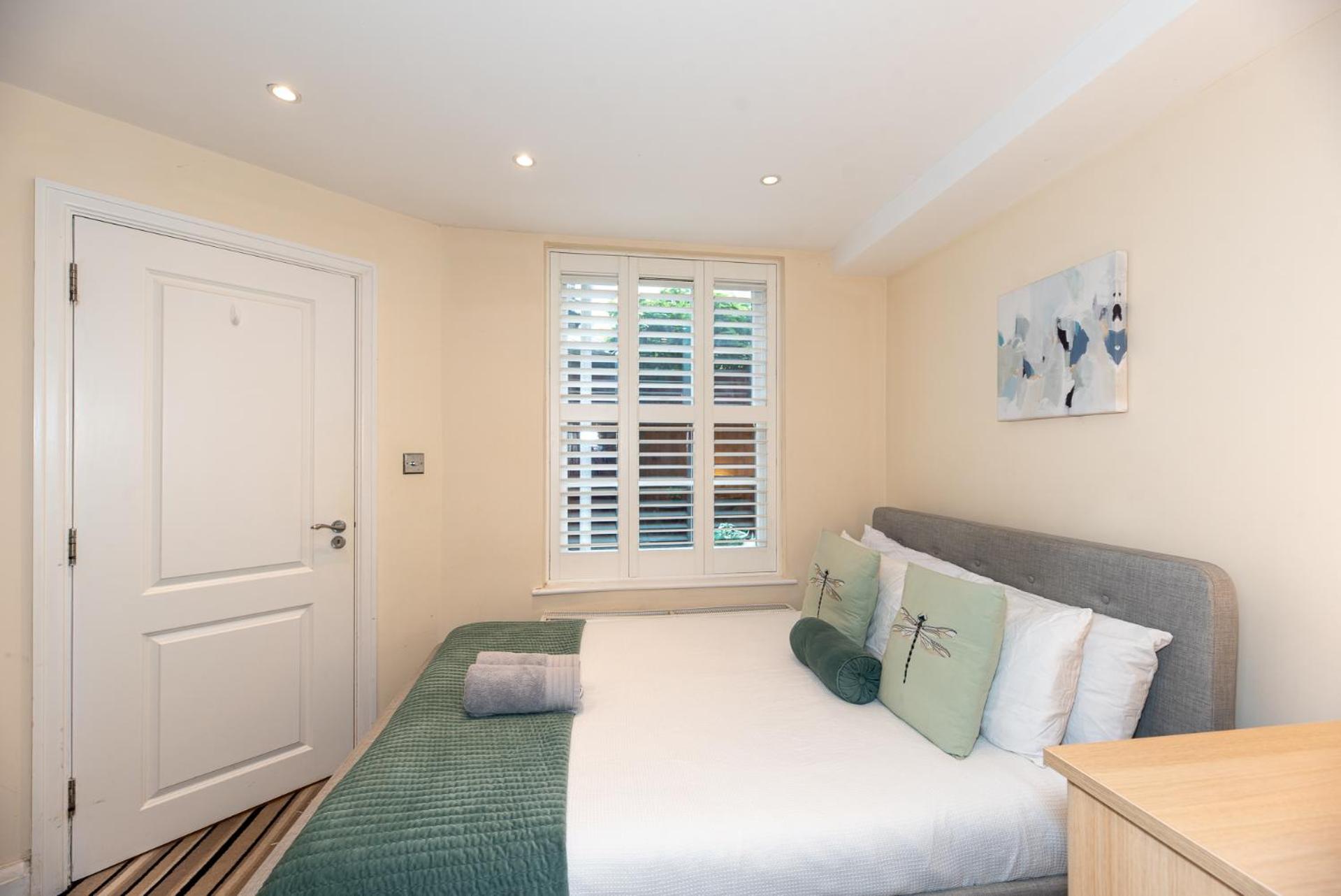 3 Bedroom With Private Terrace In Pimlico, Westminster, Victoria * Londres