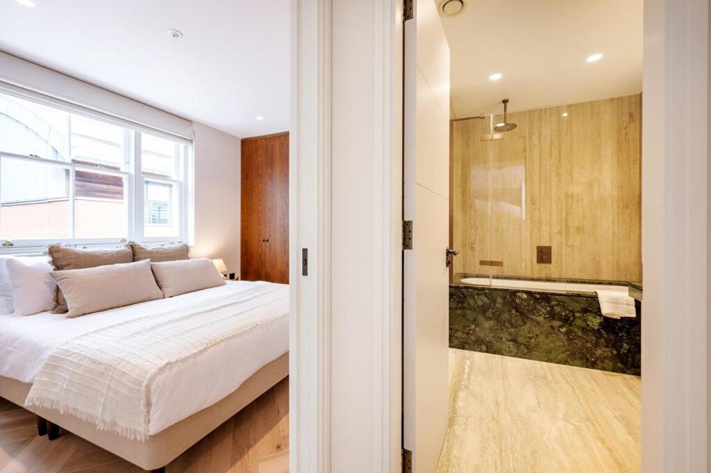 Covent Garden 2 Bed 2 Bath Duplex Londres