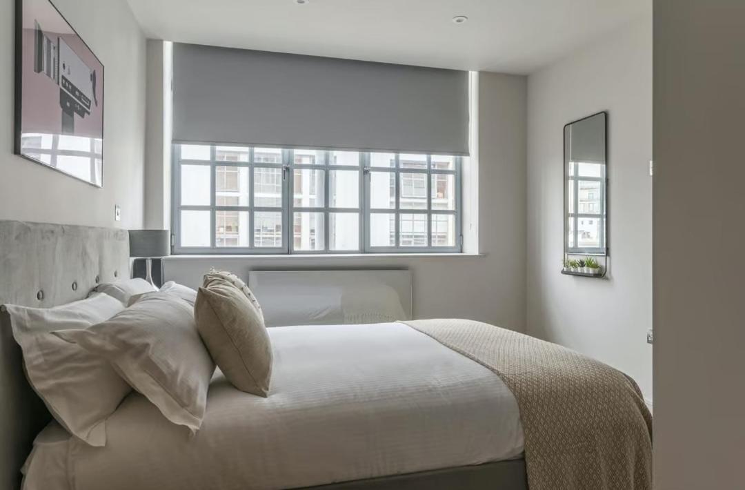 Appartement Elegant 2-bedroom Flat Near Bridge - Perfect Location With Easy Access