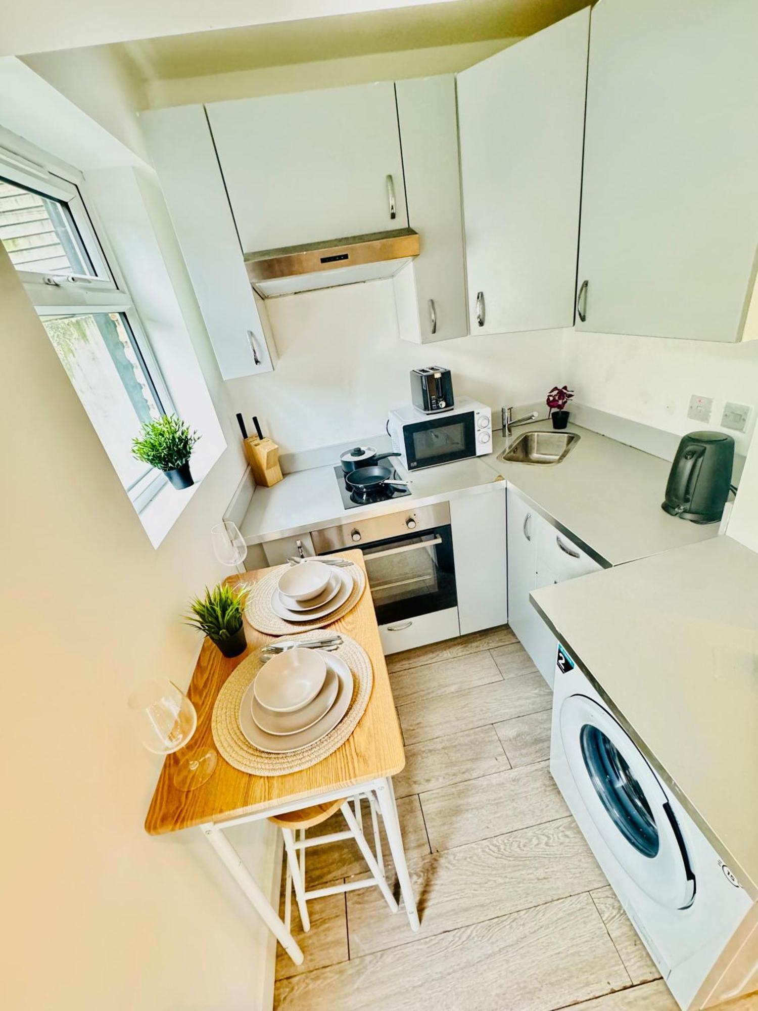 Studio Near Central Appartement *
