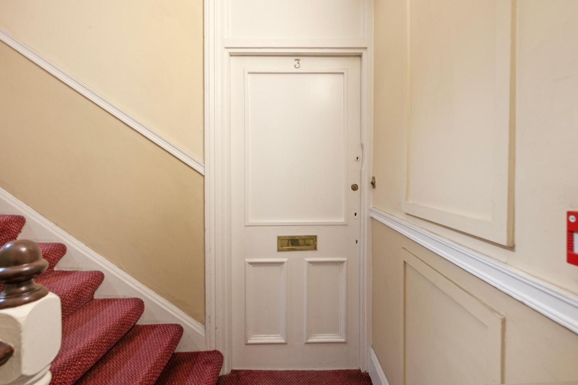 Charming Two-bedroom Flat In Notting Hill *