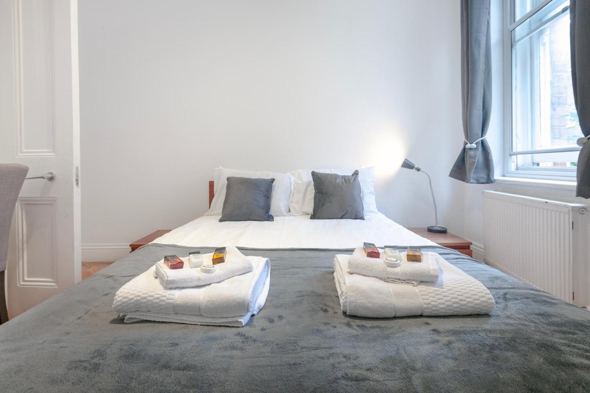 Charming Two-bedroom Flat In Notting Hill Apartment