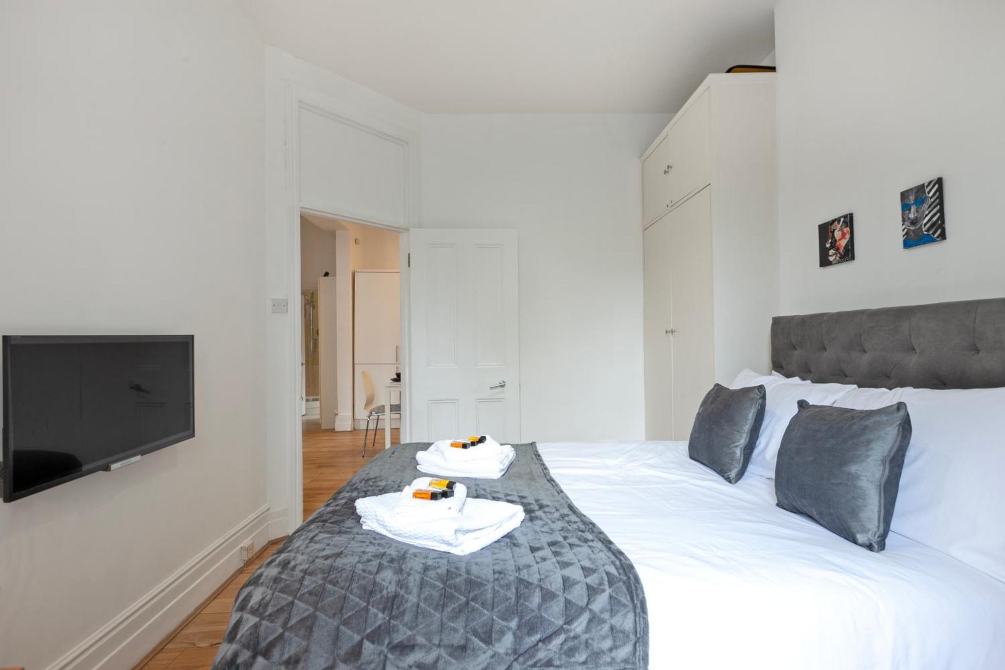 Charming Two-bedroom Flat In Notting Hill Apartment *