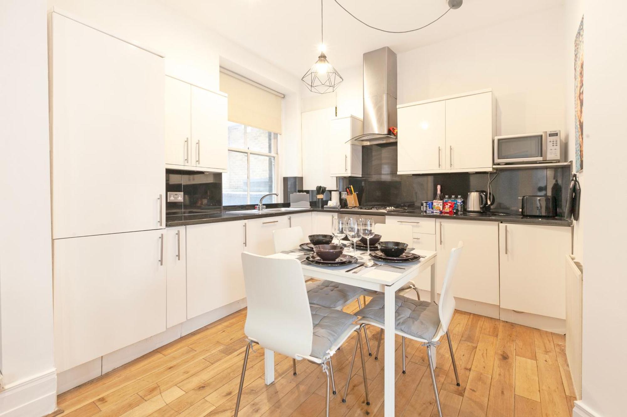 Charming Two-bedroom Flat In Notting Hill Apartment London