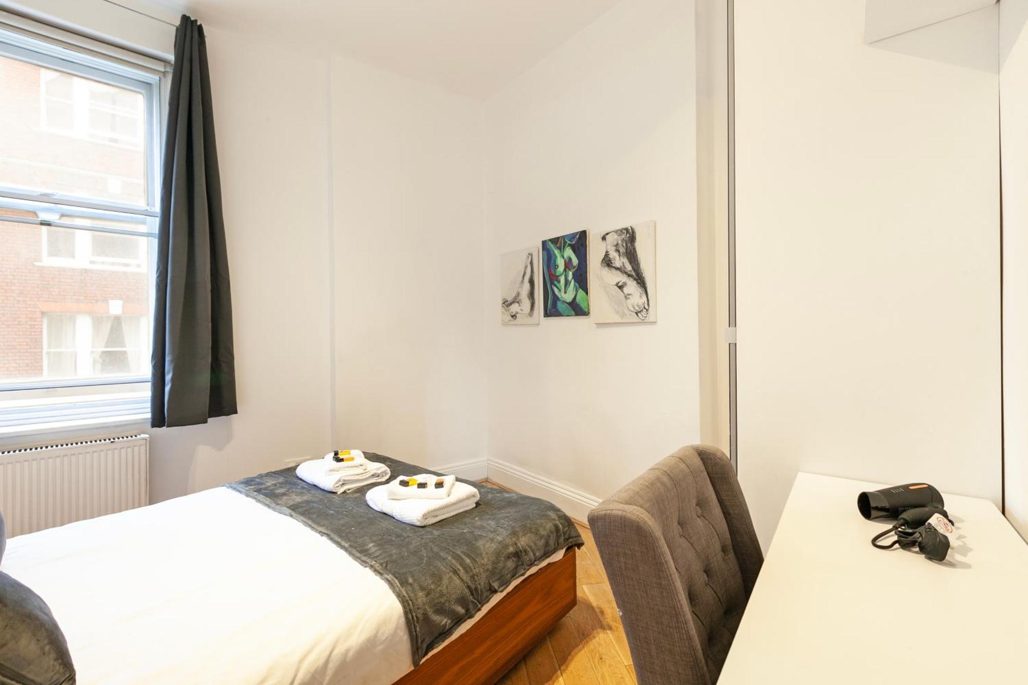Charming Two-bedroom Flat In Notting Hill *