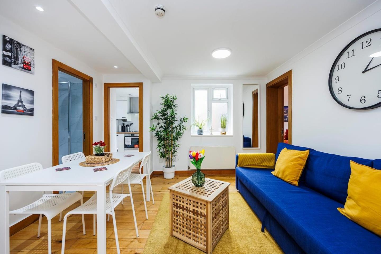 2 Bedroom Charming & Magnificent Flat * Londres