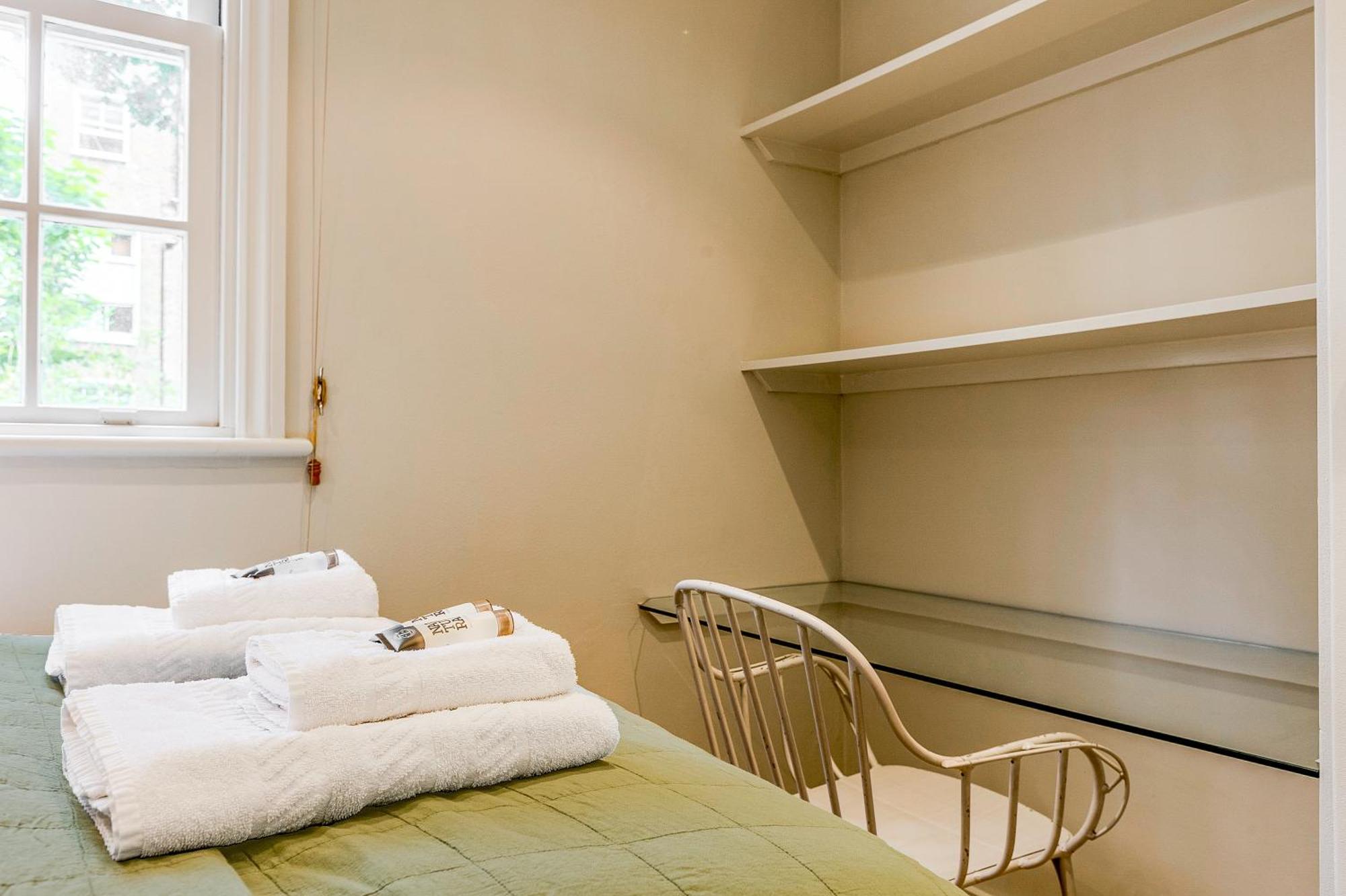 Cosy 2br Flat, Notting Hill, 5 Min To Tube * Londres