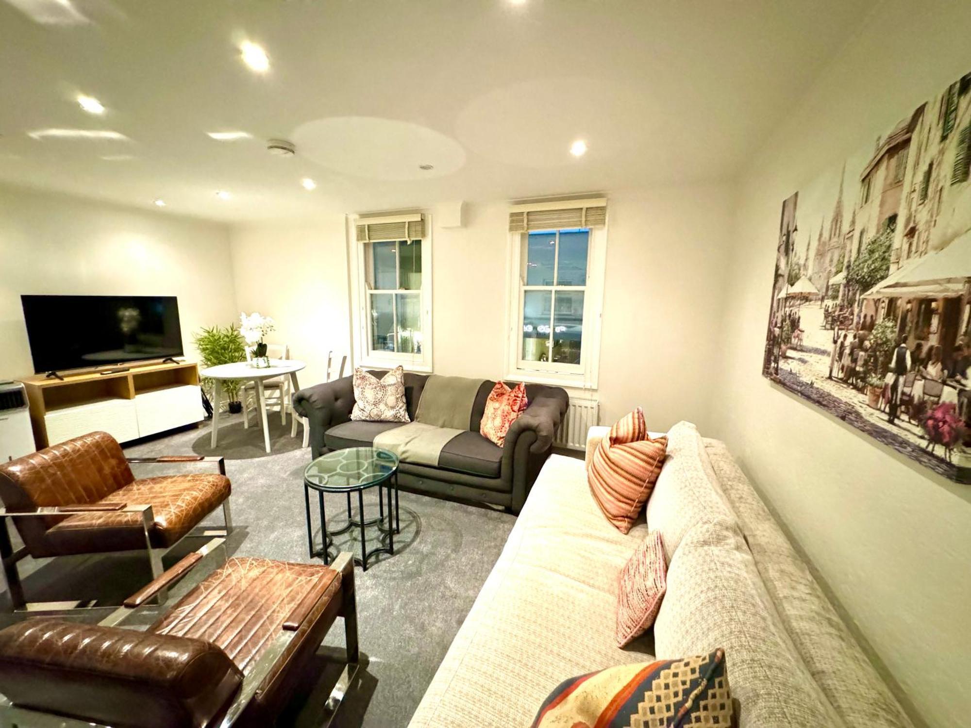 Apartamento Private 1 Bed Flat Chelsea Londres