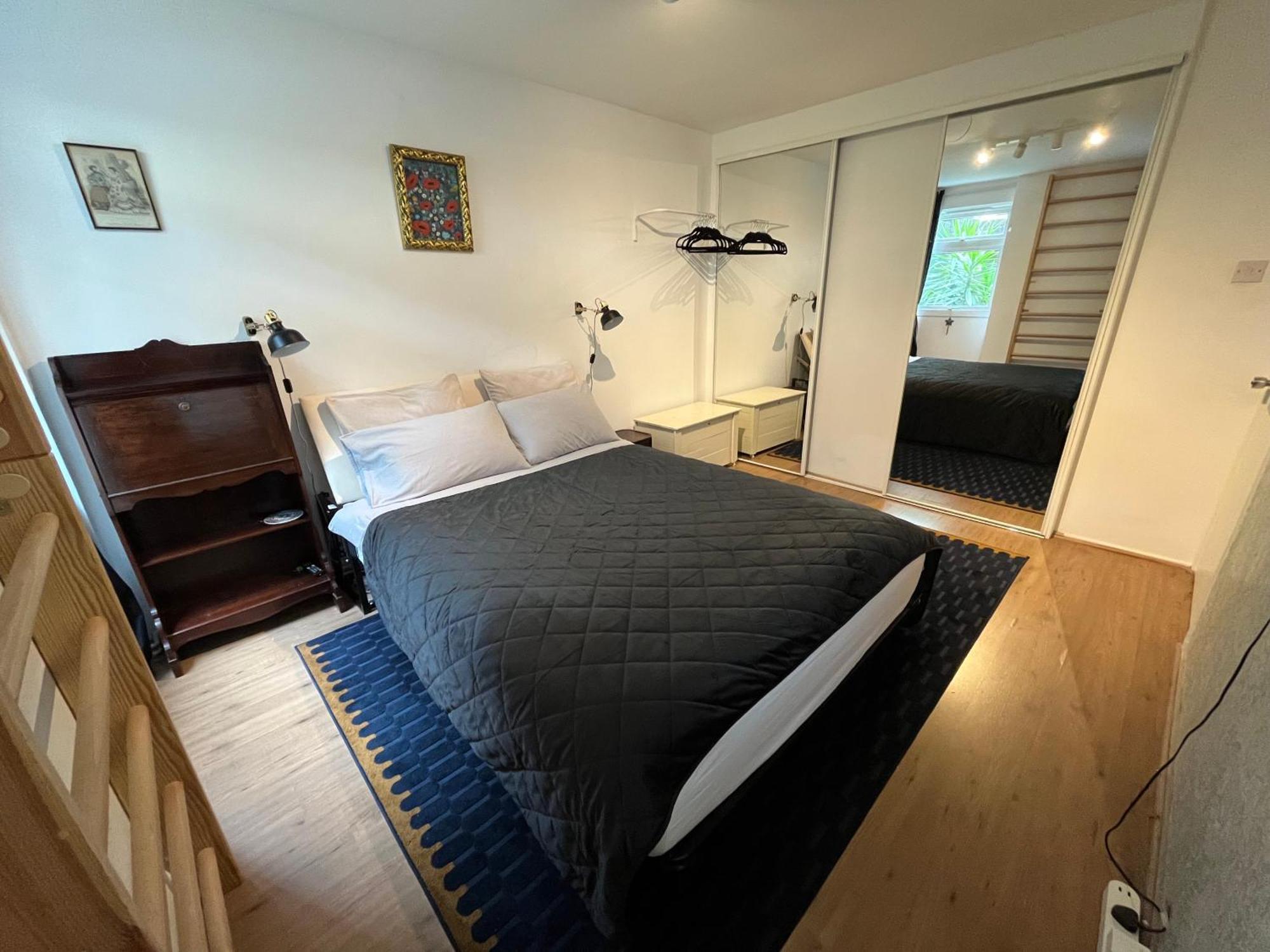 Cozy 1-br Garden Flat For Up To 4 In East Londres