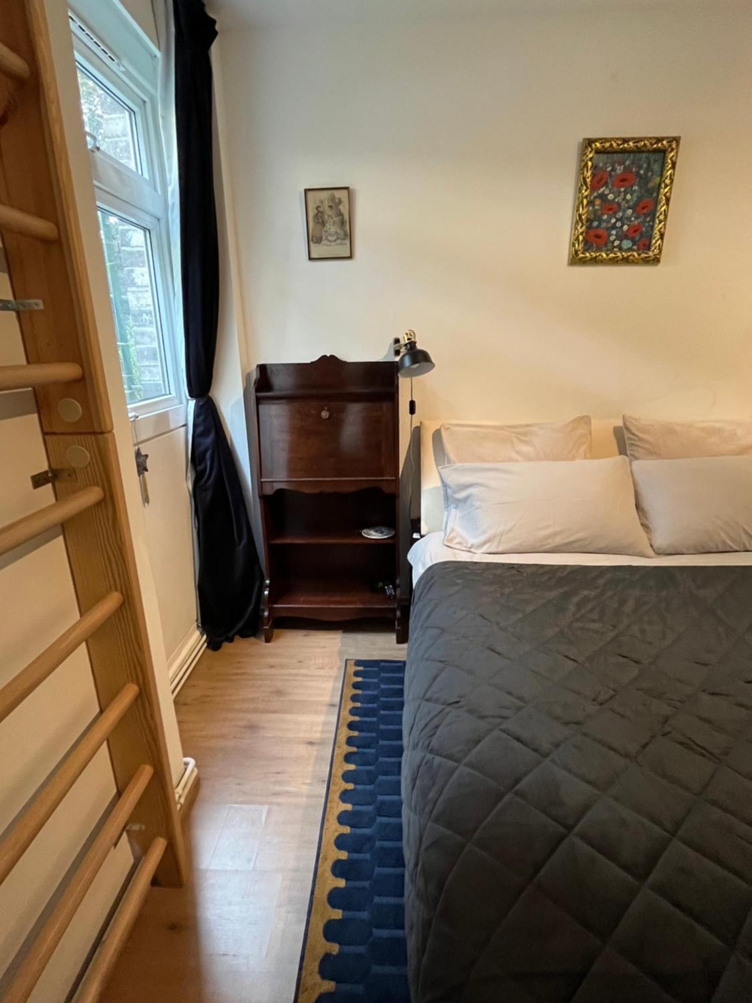 Cozy 1-br Garden Flat For Up To 4 In East Appartement Londres
