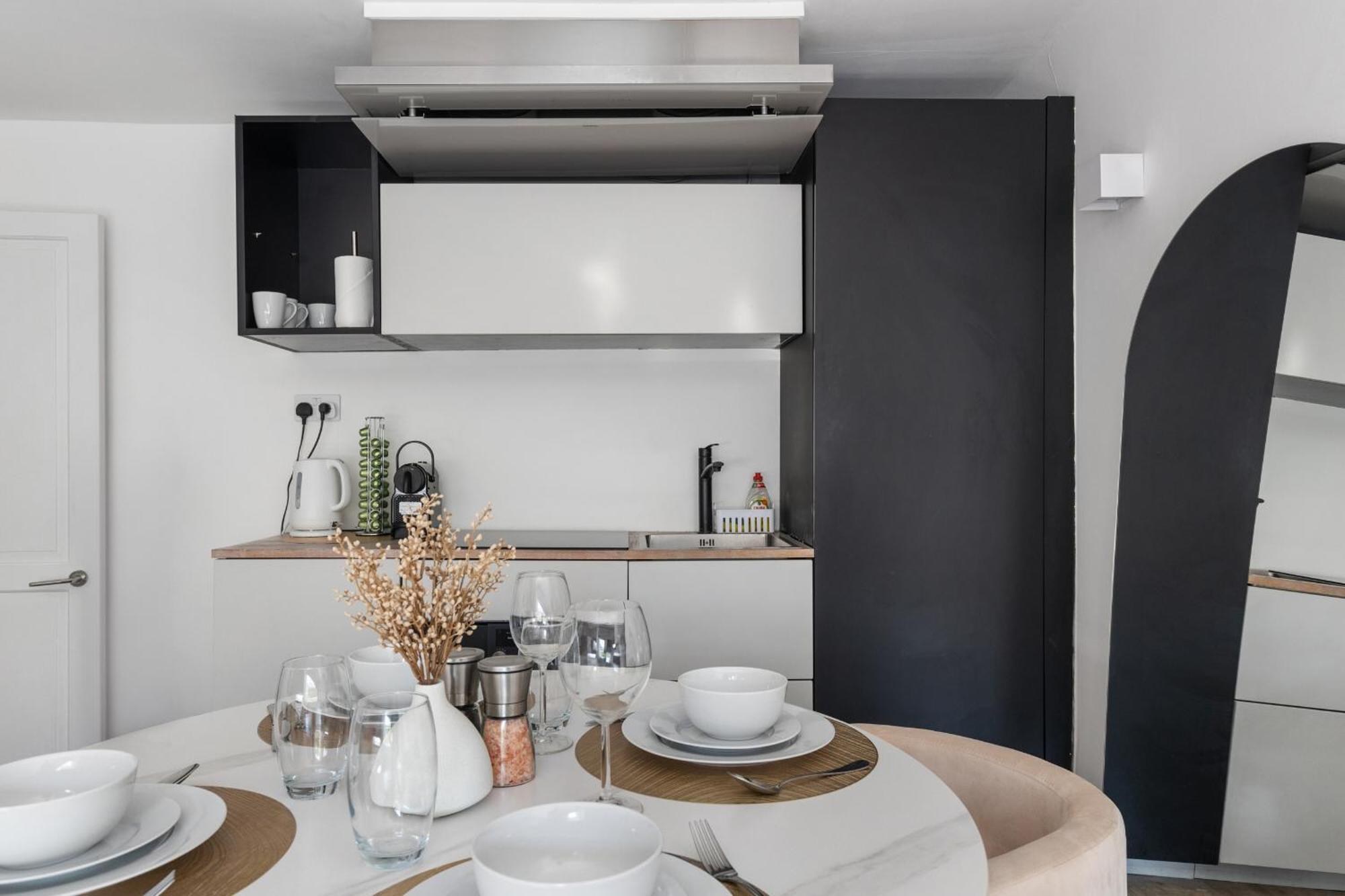 Appartement Serenity Escape - La Reserve Knightsbridge Londen