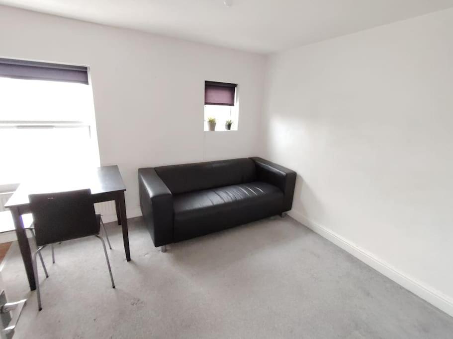 Cosy 1 Bedroom Flat In Fulham Apartment London