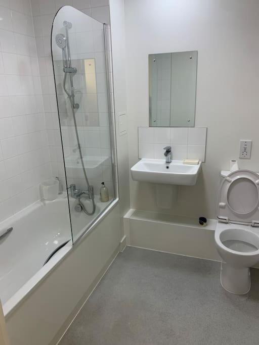 Entire 1 Bedroom * Londen