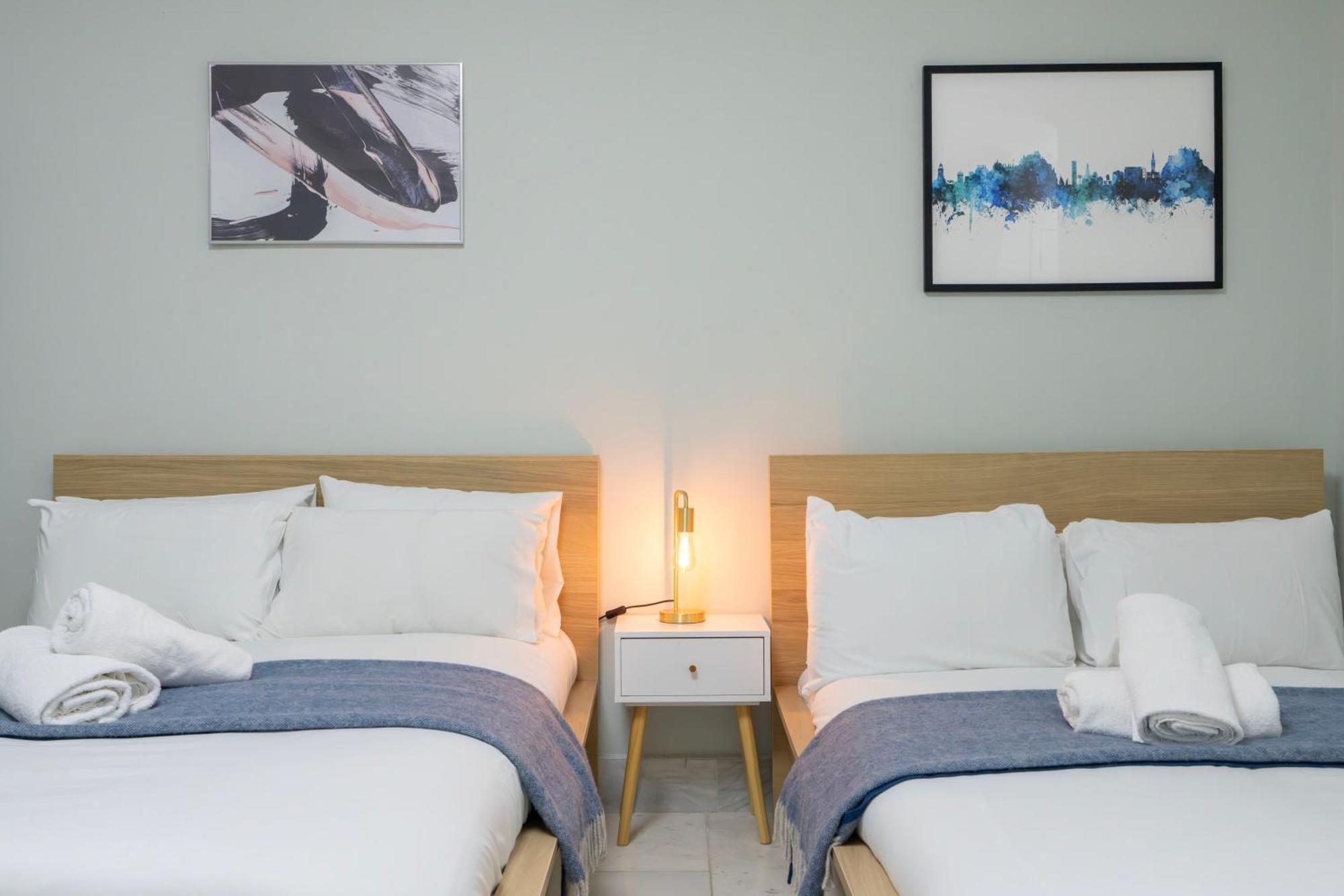 Finchley Road & By Primecityhosts * Londres