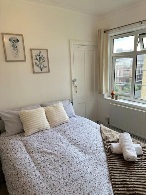 Apartment Chic 3 Bedroom Flat Ontower Bridge *