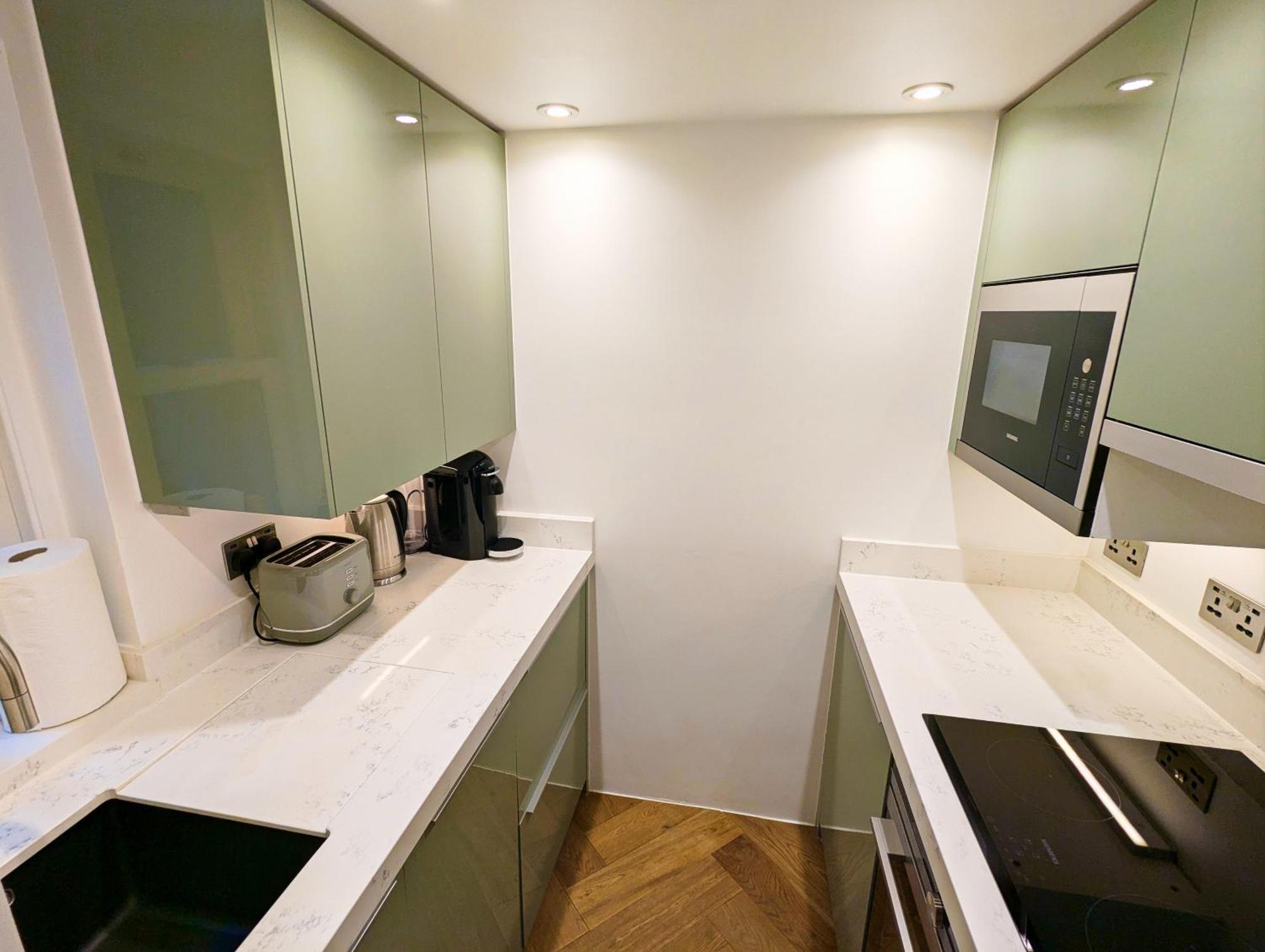 Modern 1 Bedroom In Kensington * Londres