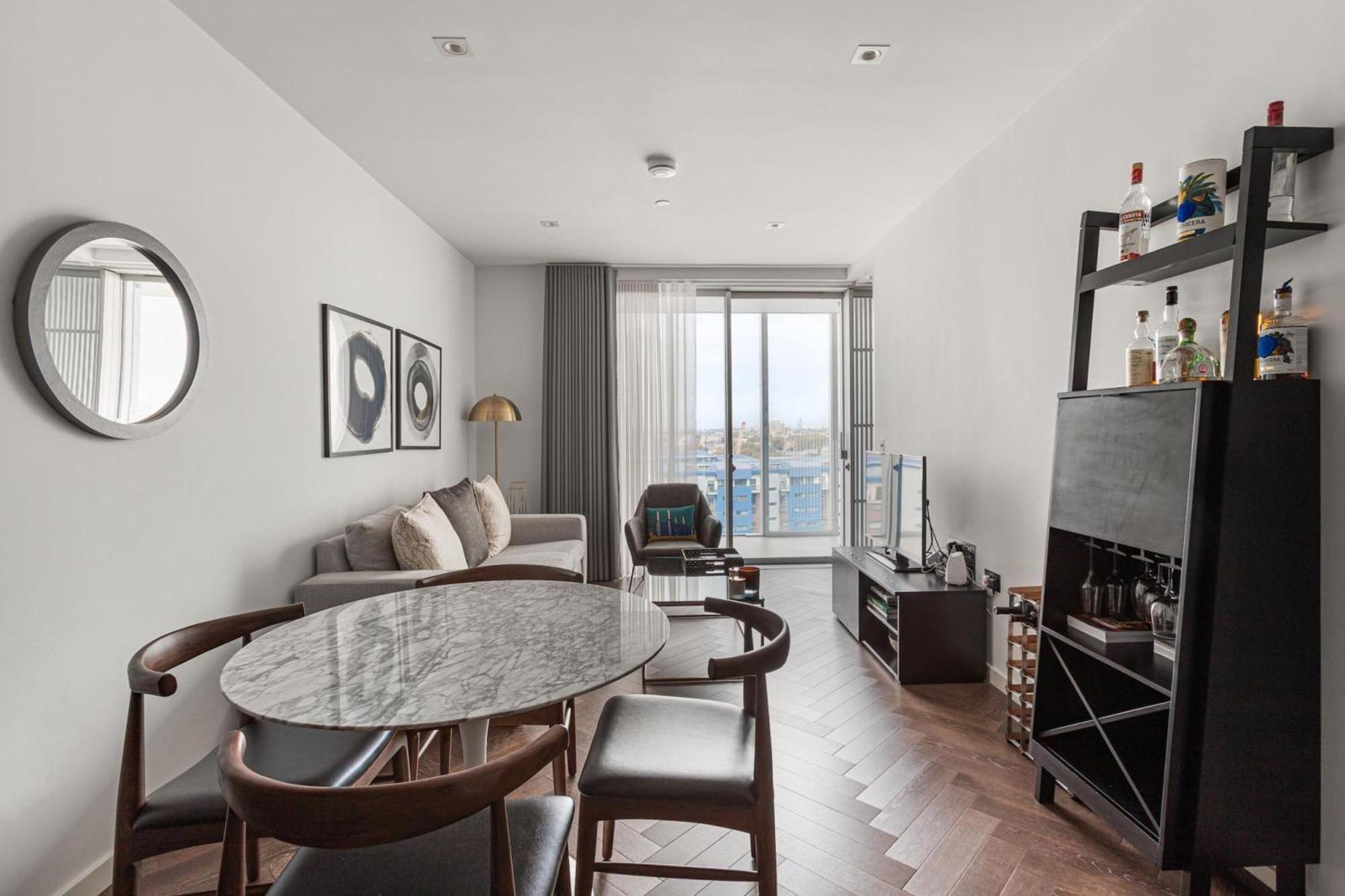 Battersea Power Station Flat With River Views Londres