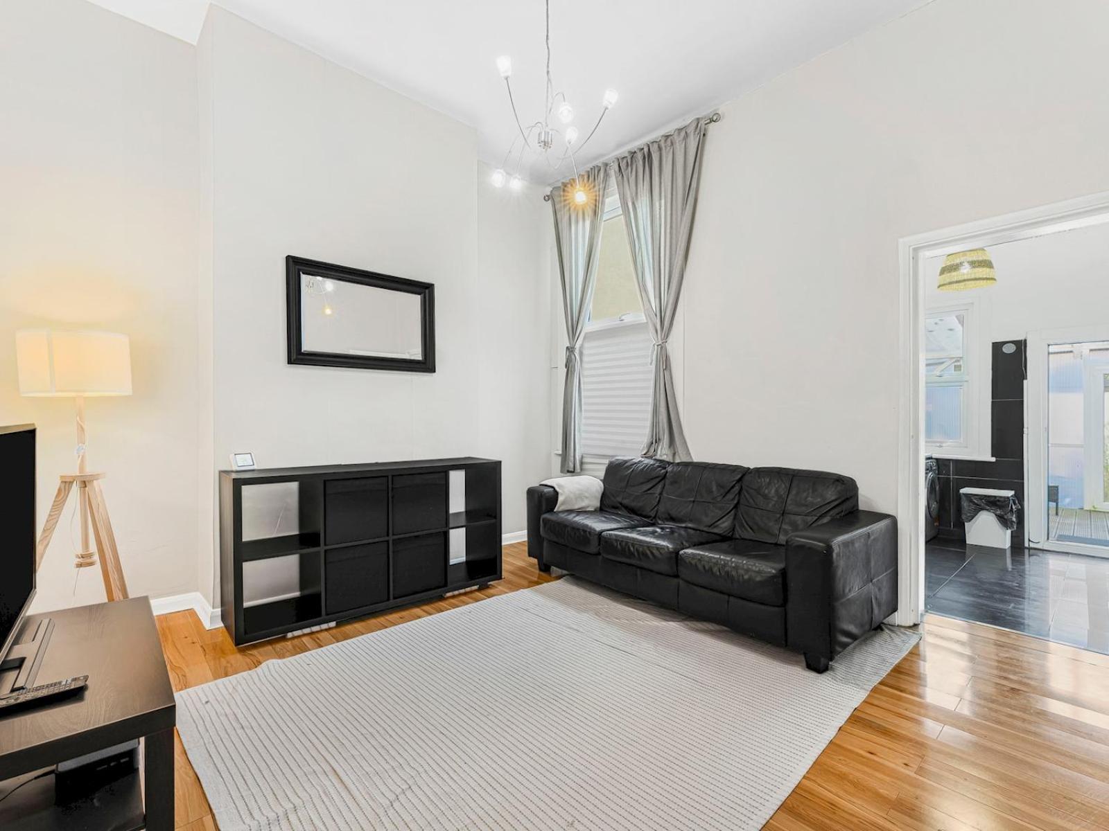 Bright & Cozy East 1-bed Flat With Garden Appartement