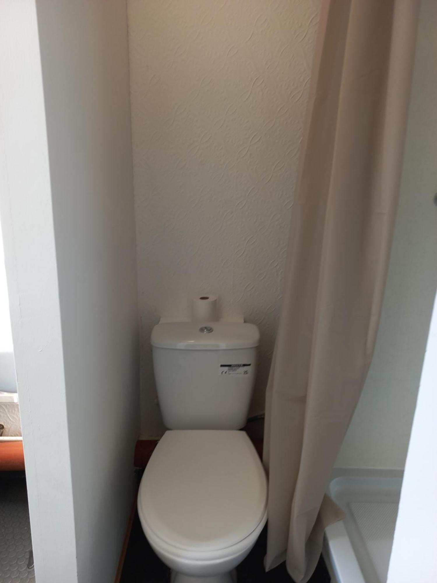 Single Ensuite Pensión Londres