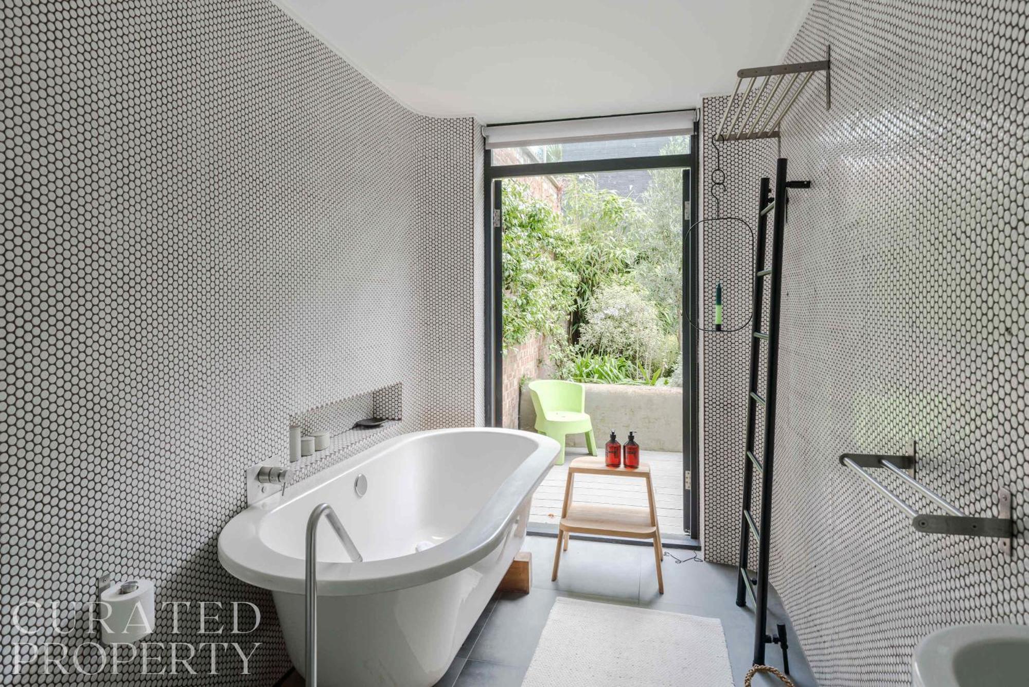 Georgian Townhouse With Sun Terrace & Garden * Londres