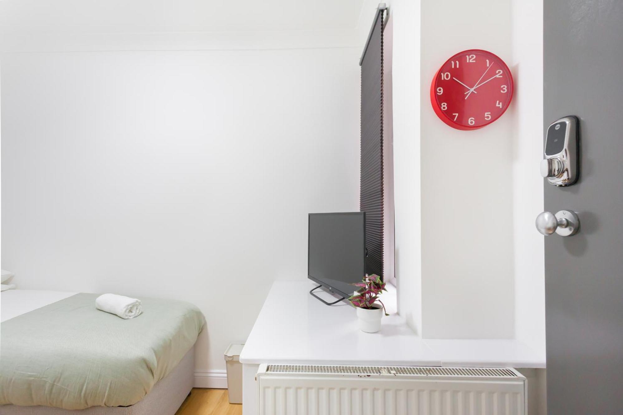 Studio9 - Next To Emirates Stadium - Budget With Shared Bathroom Gasthof *