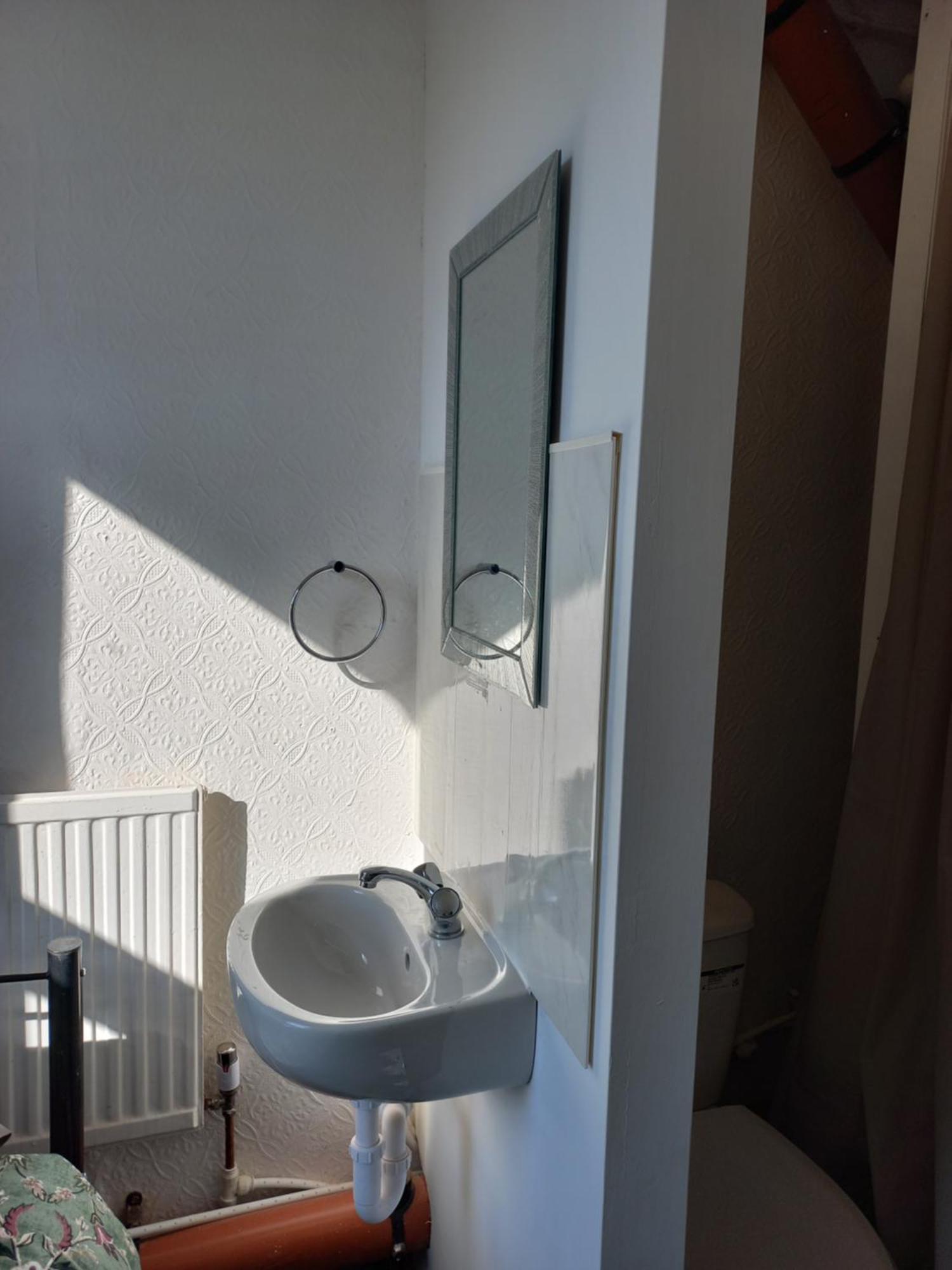 Pensión Single Ensuite