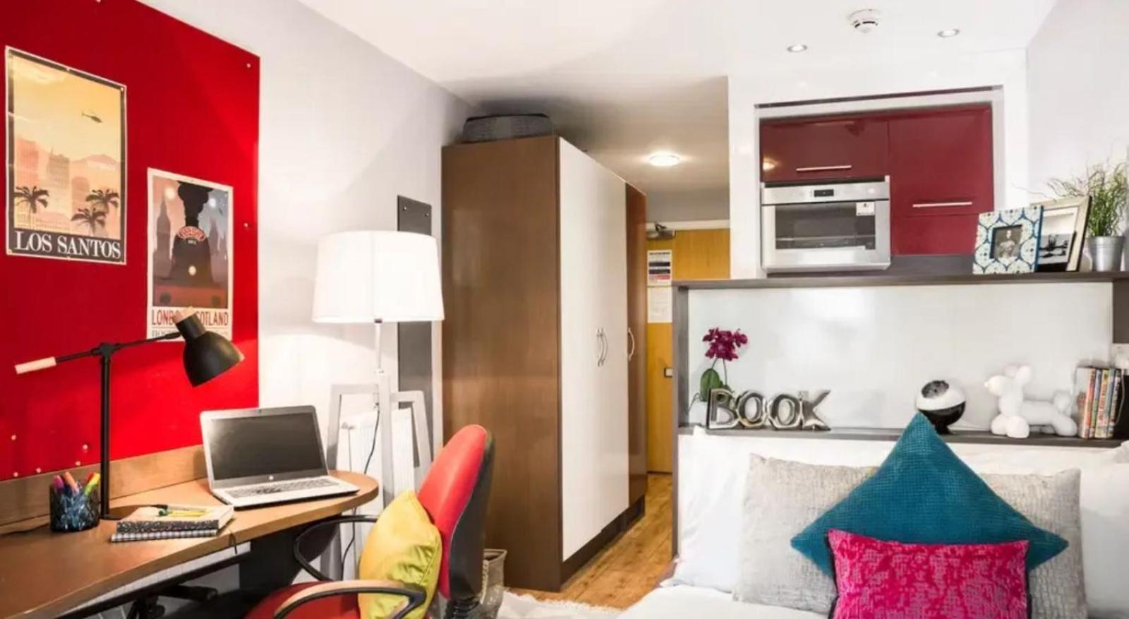 Appartement Student Only, Private In Londres