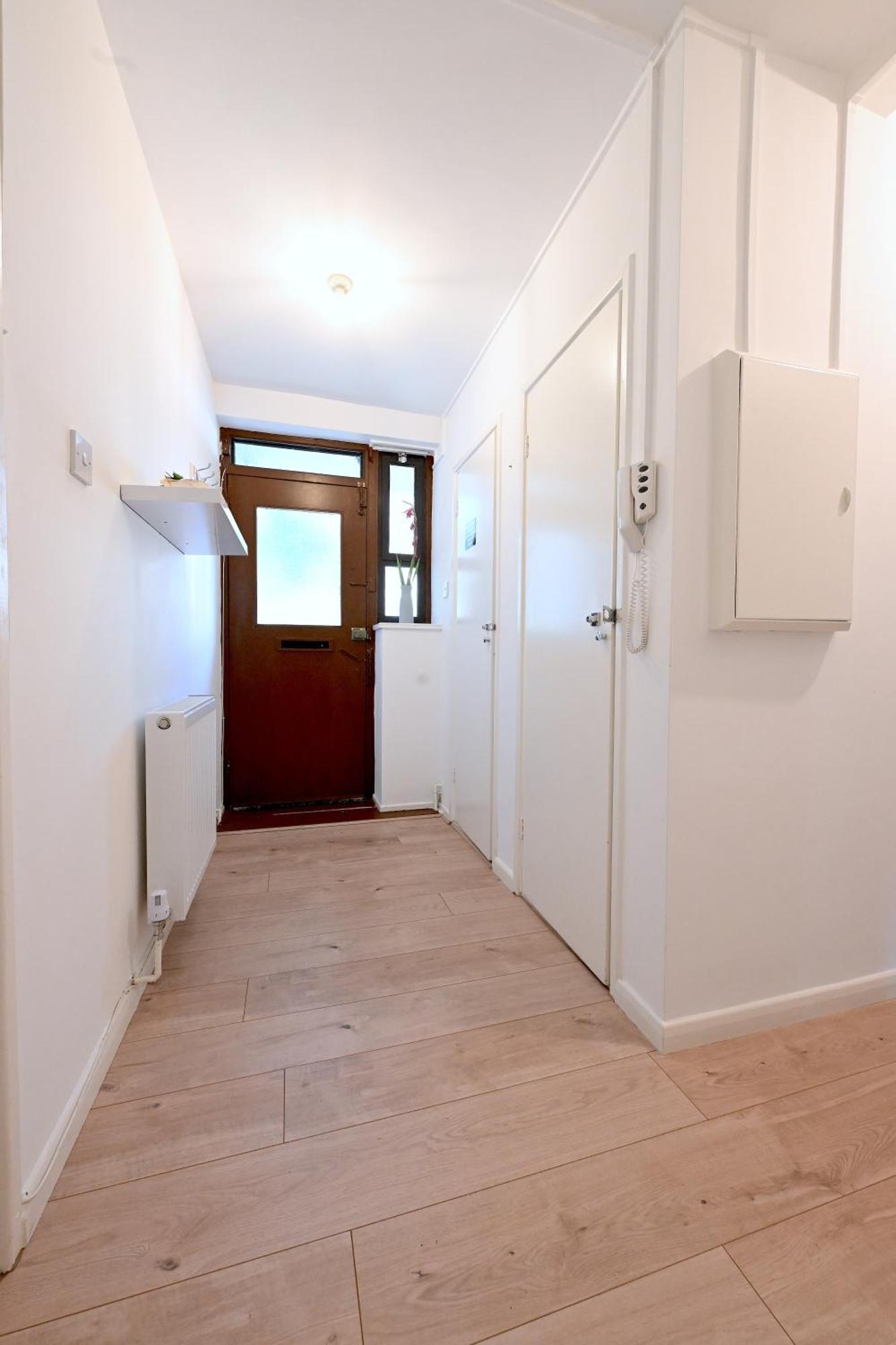Apartment 2 Bedroom Flat In - Old St - Zone 1 *