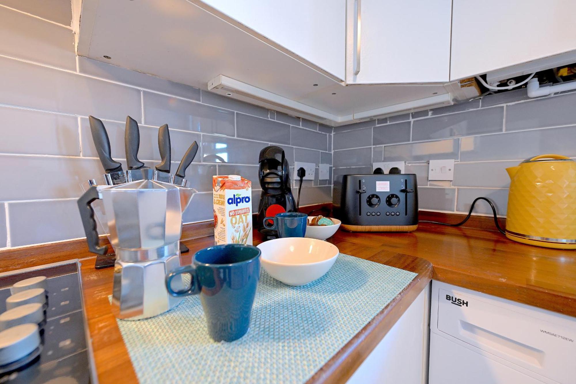3 Bed Flat In King's Cross Station - Zone 1 London